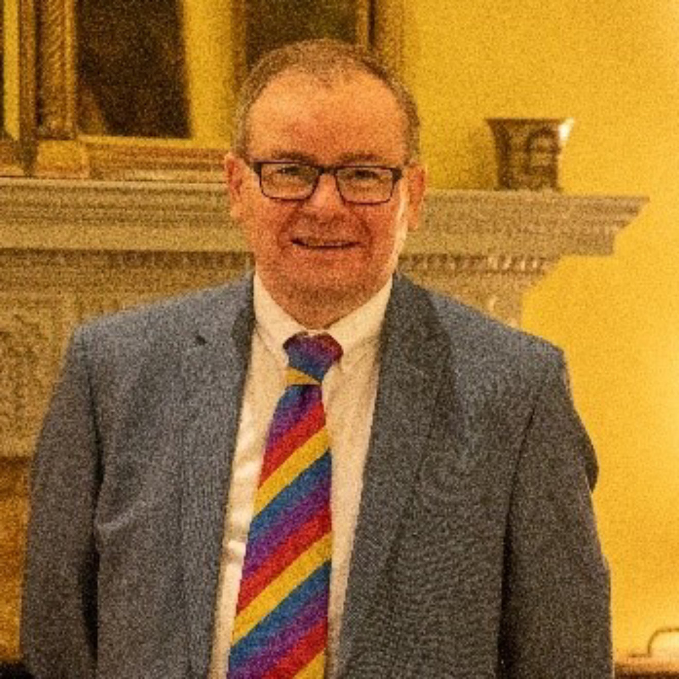 Alan Smith MRICS, Dip Surv, CDipAF