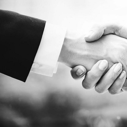 Business-deal-black-and-white