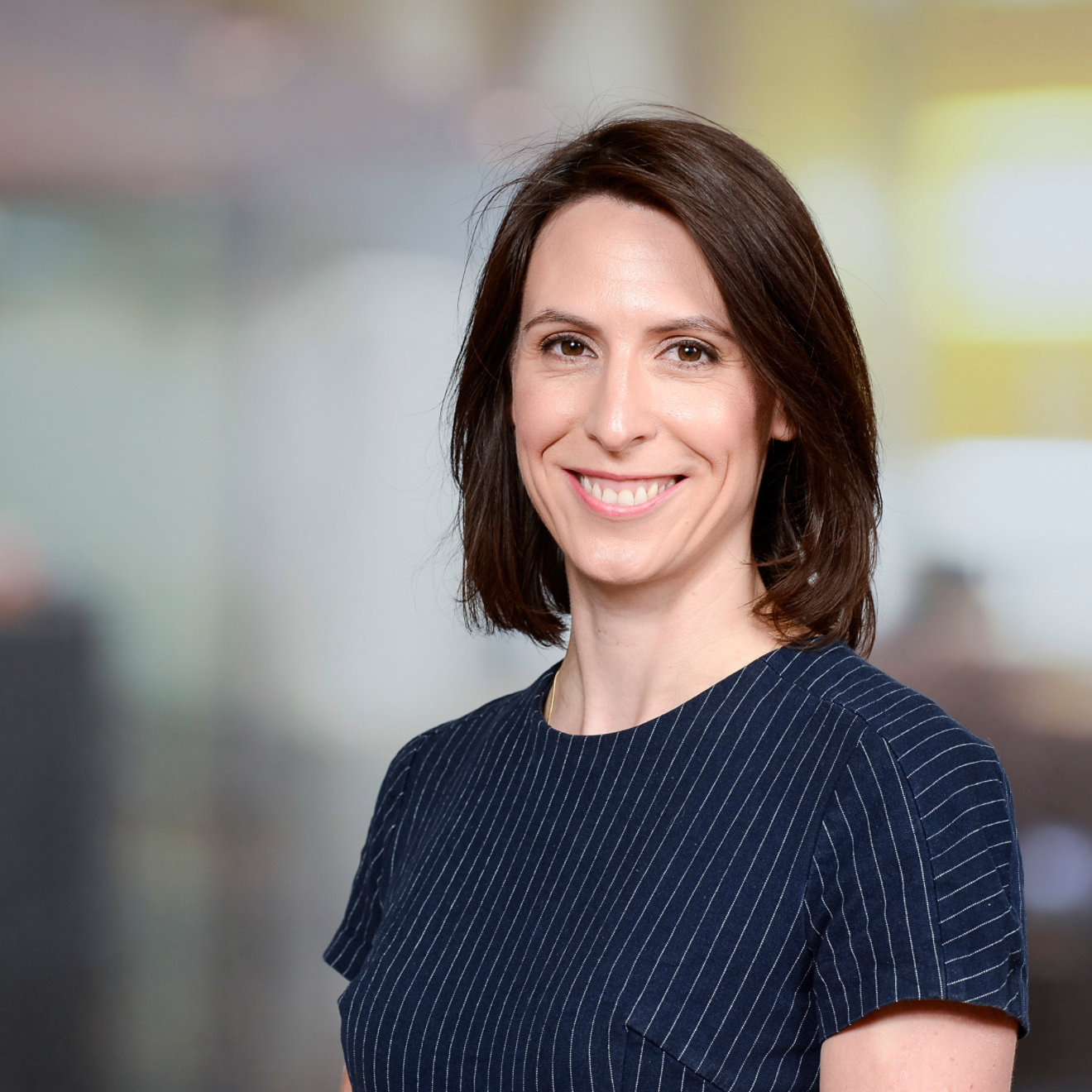 Claire Hood headshot.