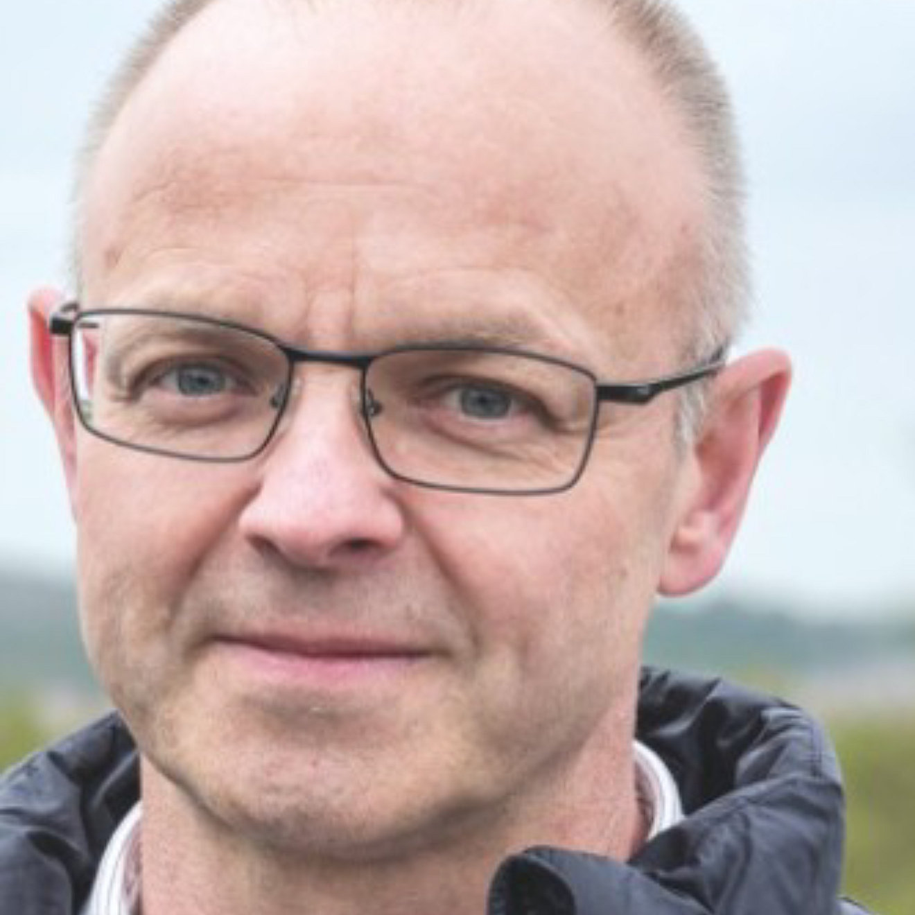 David Smith headshot.