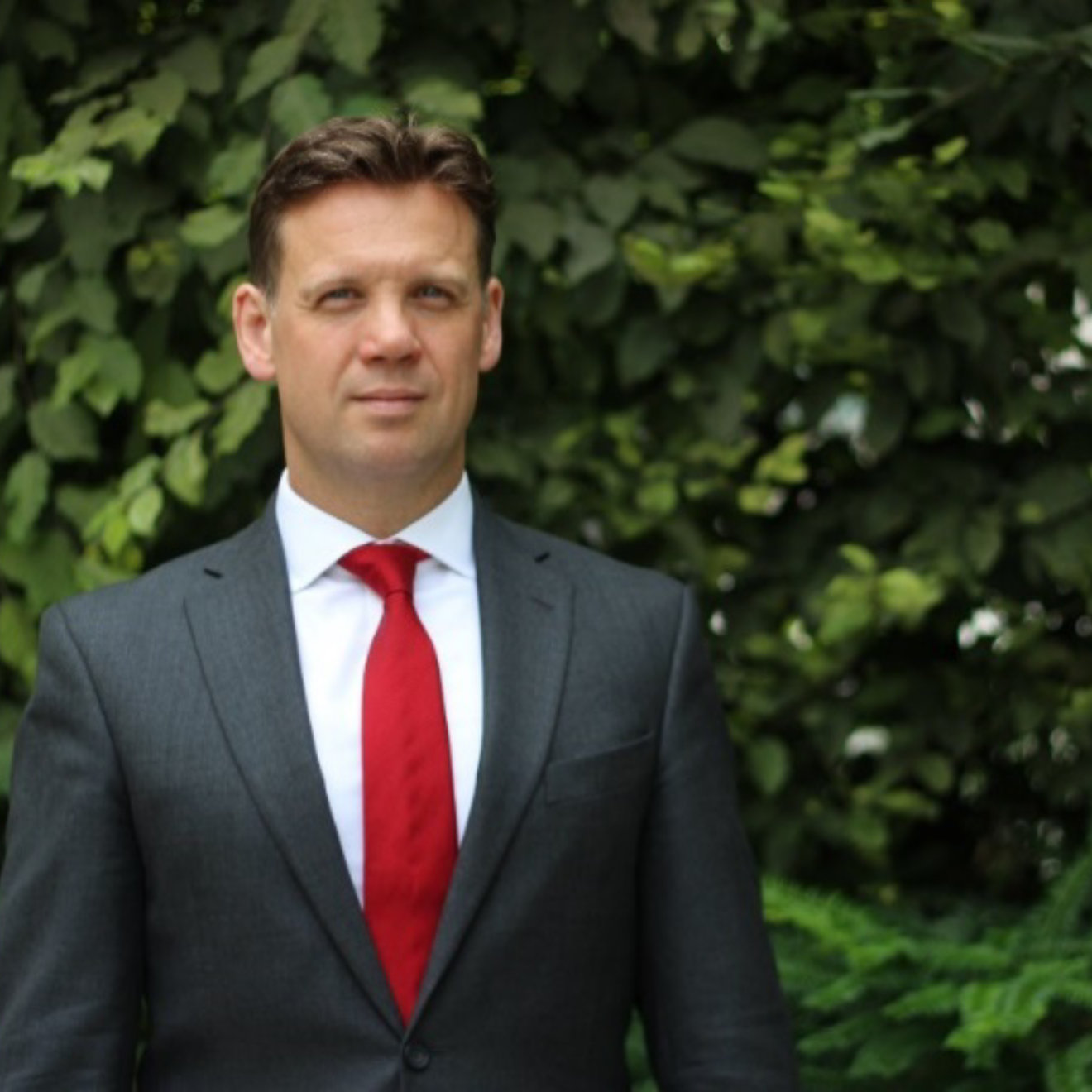 Dominic Masters headshot.