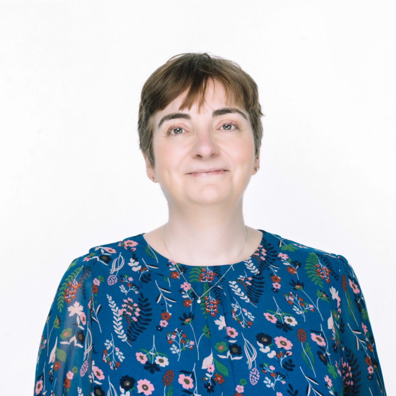 Donna Butler headshot