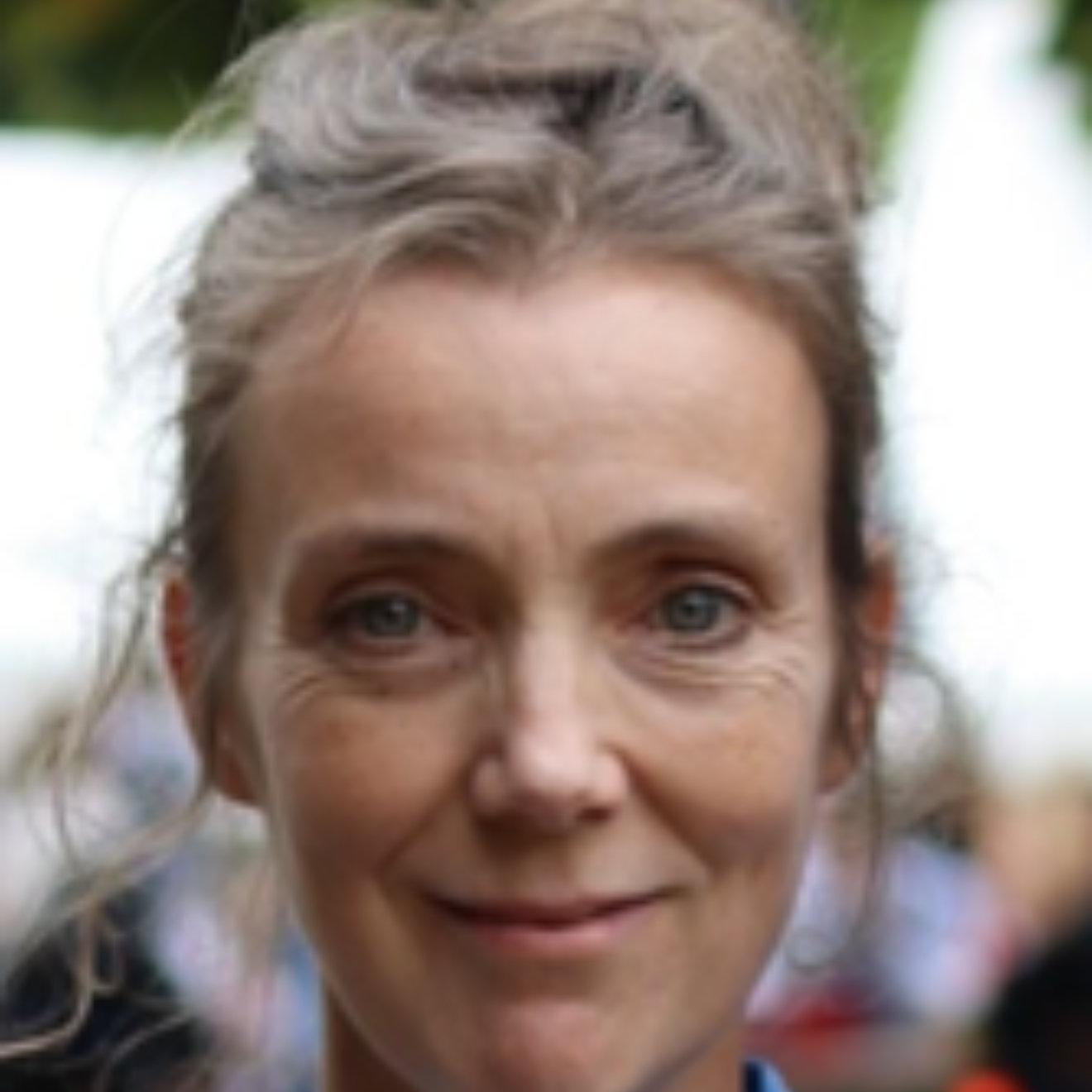 Dr. Sally Gosling headshot.