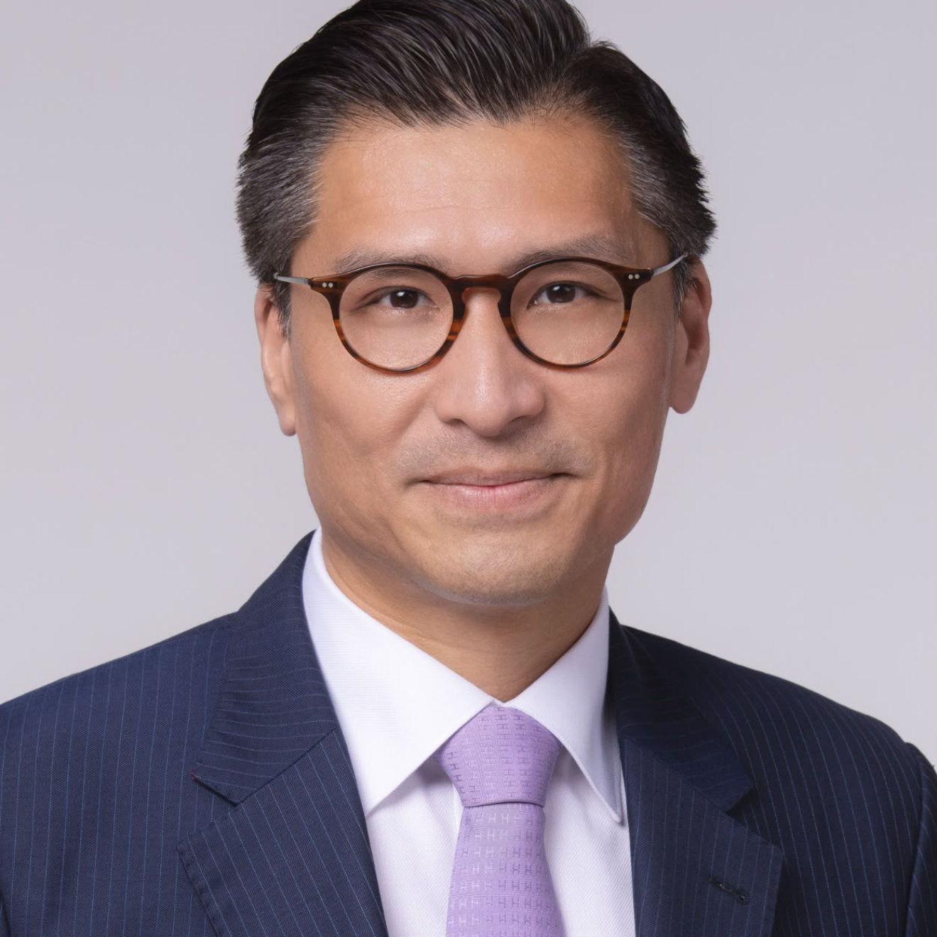 Duncan Chiu headshot