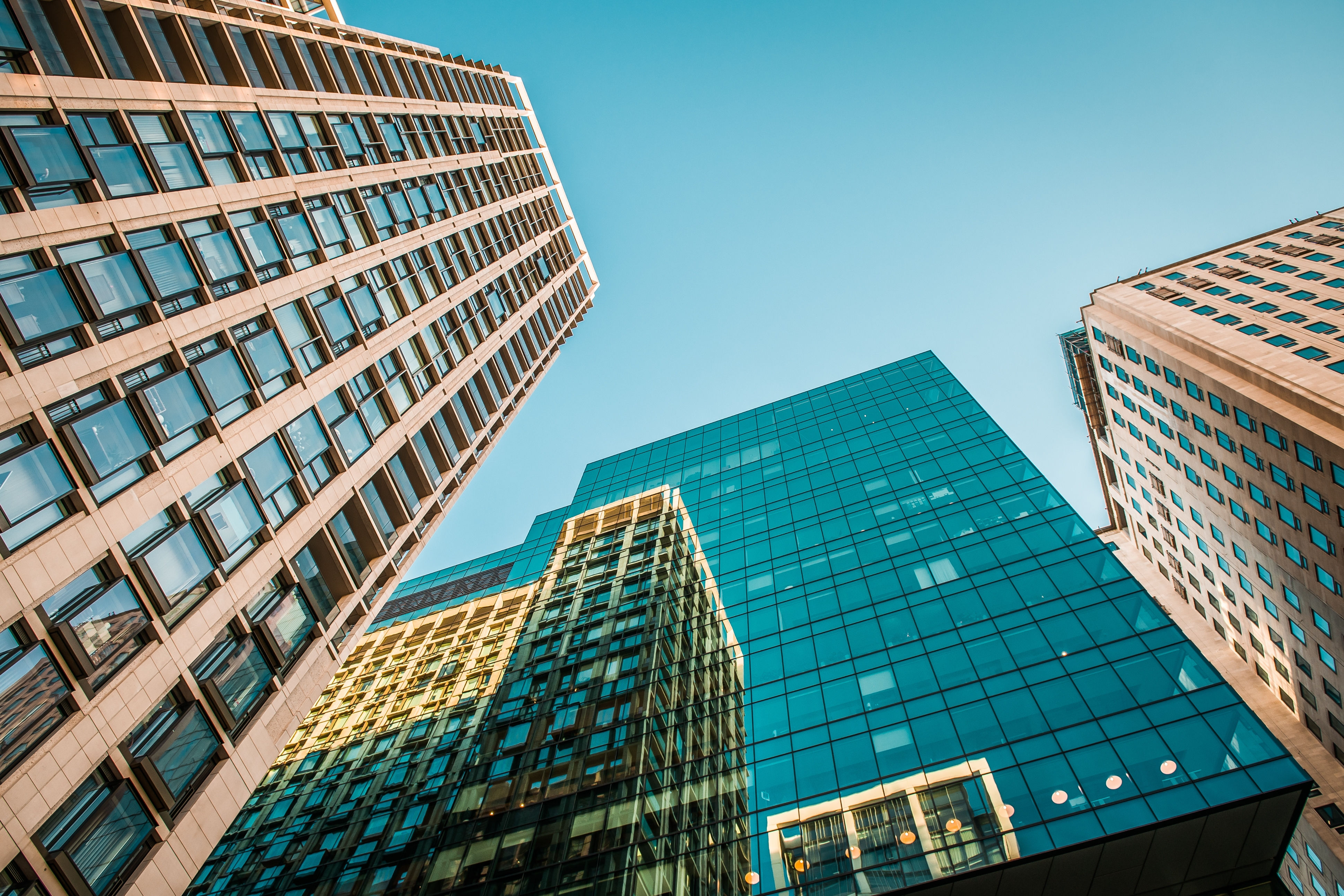 UK commercial service charge management
