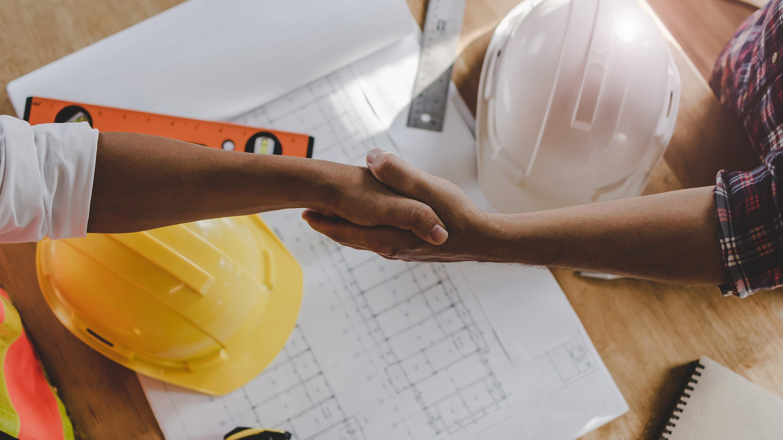 Judgment determines when warranty amounts to construction contract
