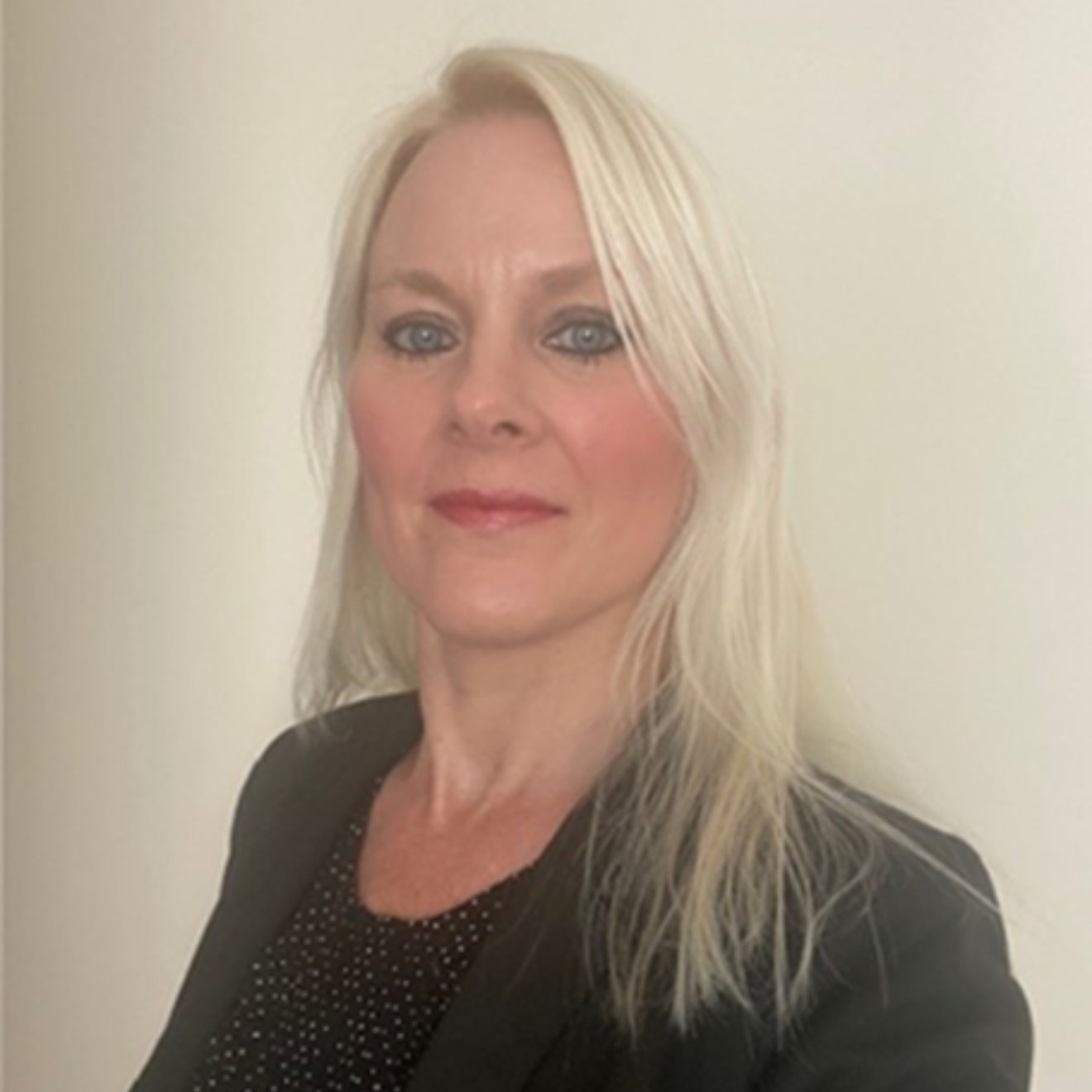 Jane Loxley headshot.