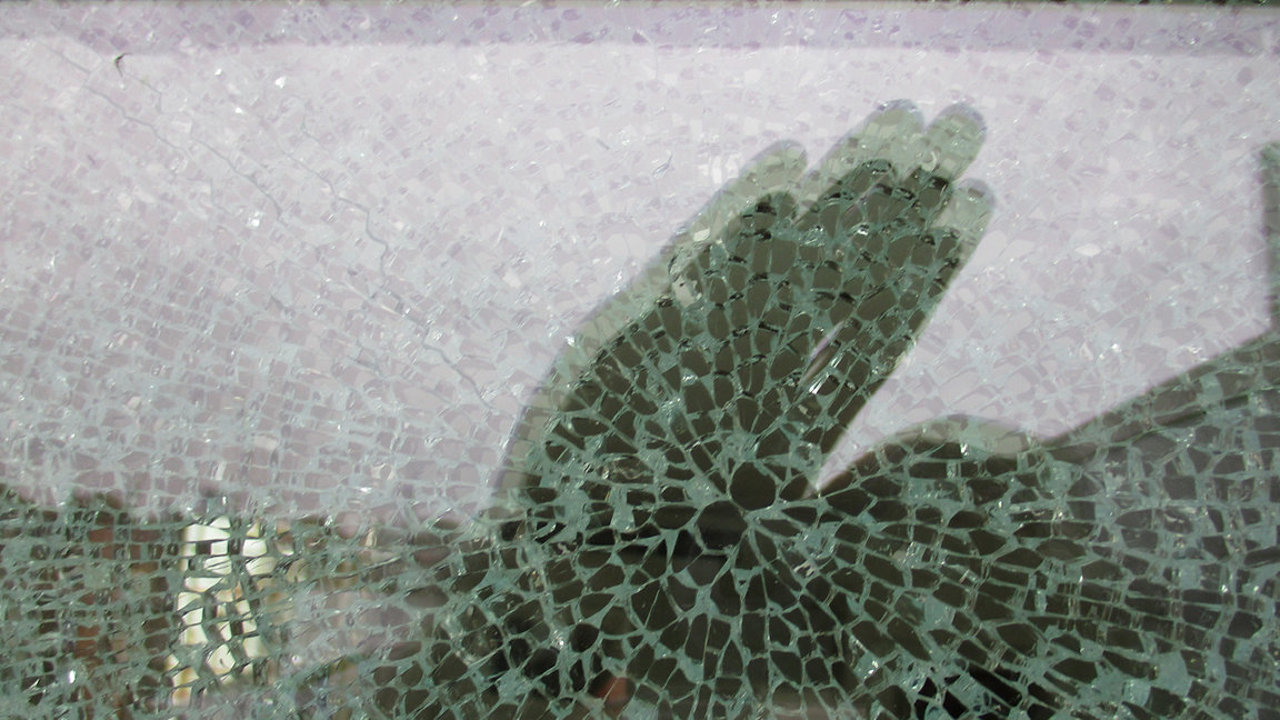 Toughened glass fracture
