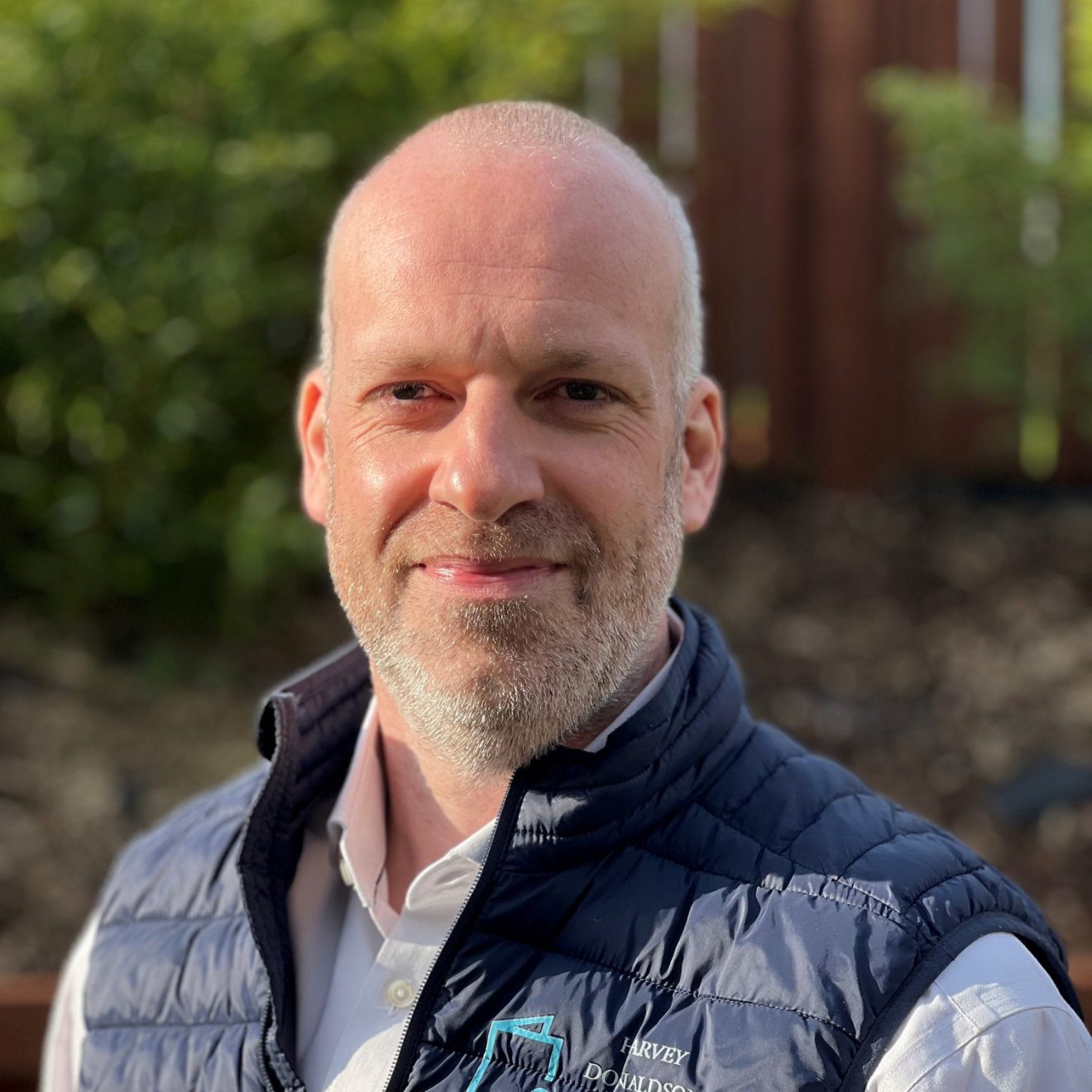 Jonathan Shaw MRICS headshot