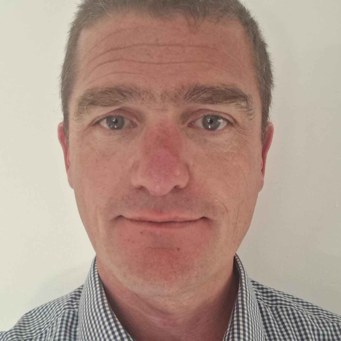 Matthew Trewartha MRICS headshot