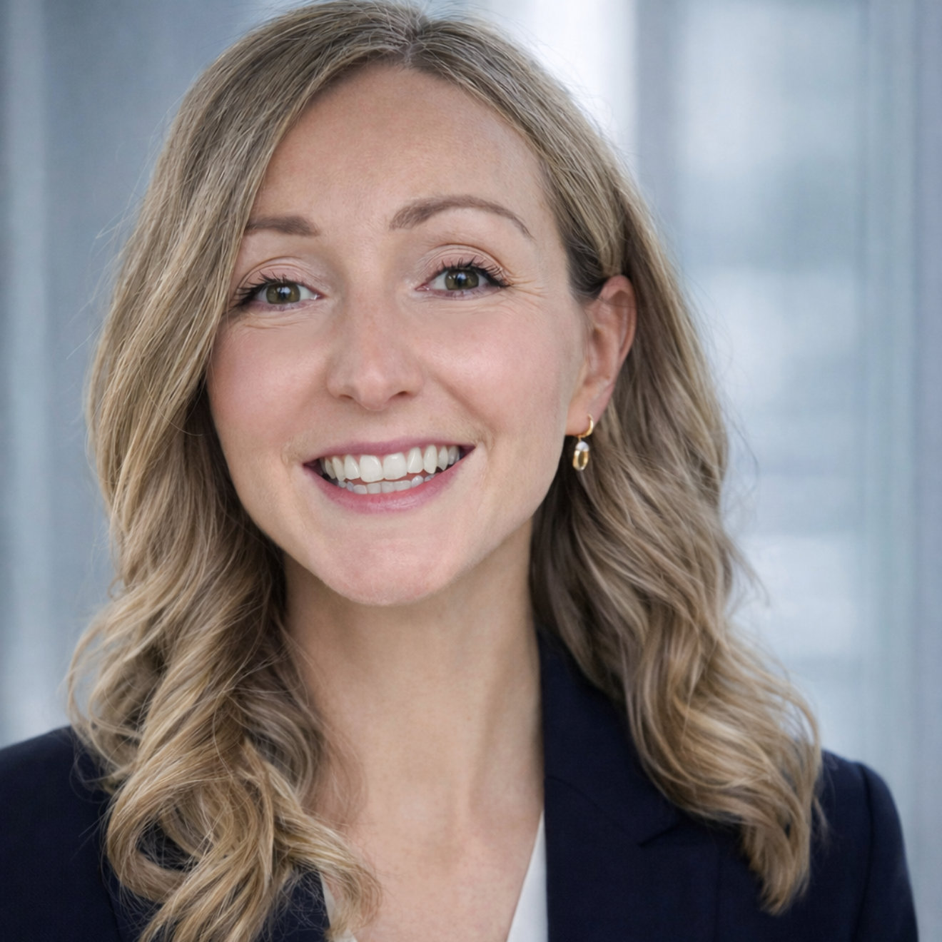 Megan Hanney Davies headshot.