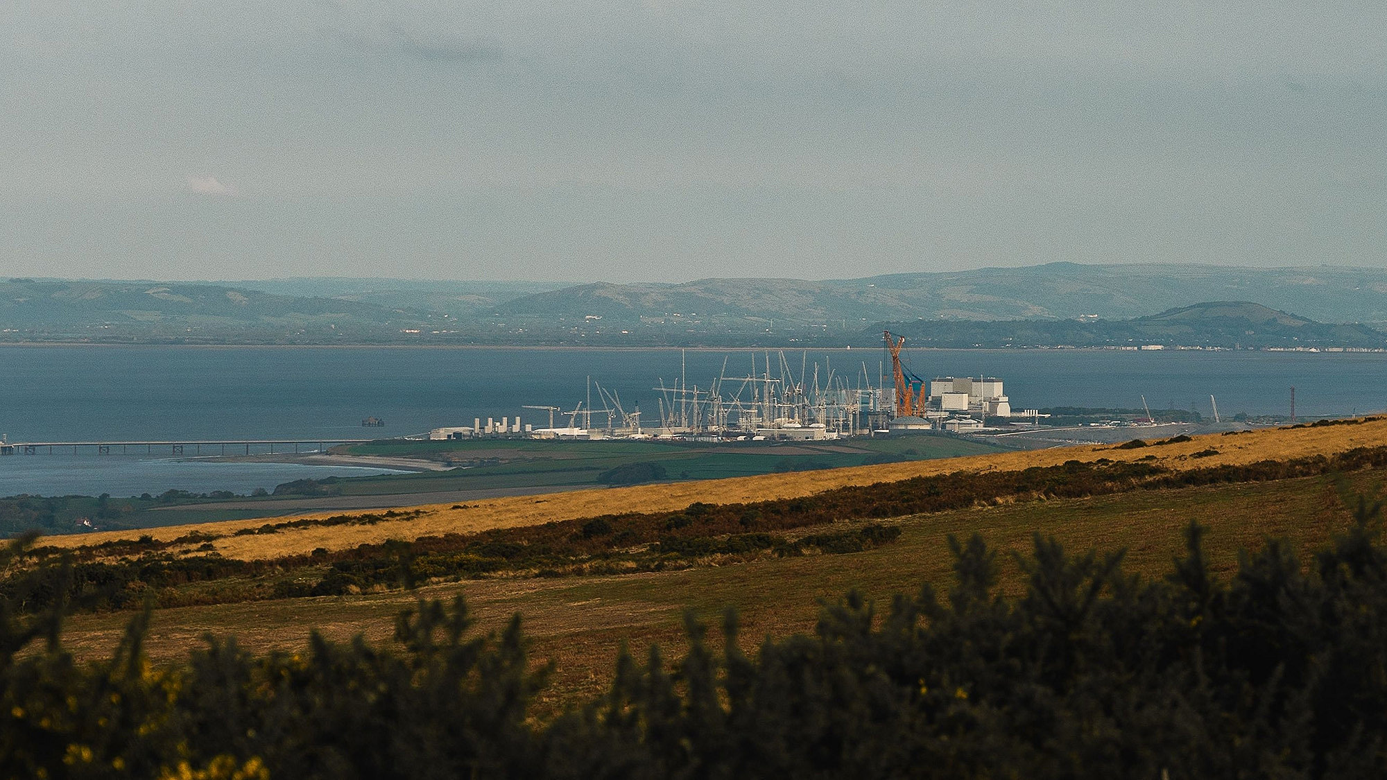 Colour photograph of the Hinkley Point nuclear power station