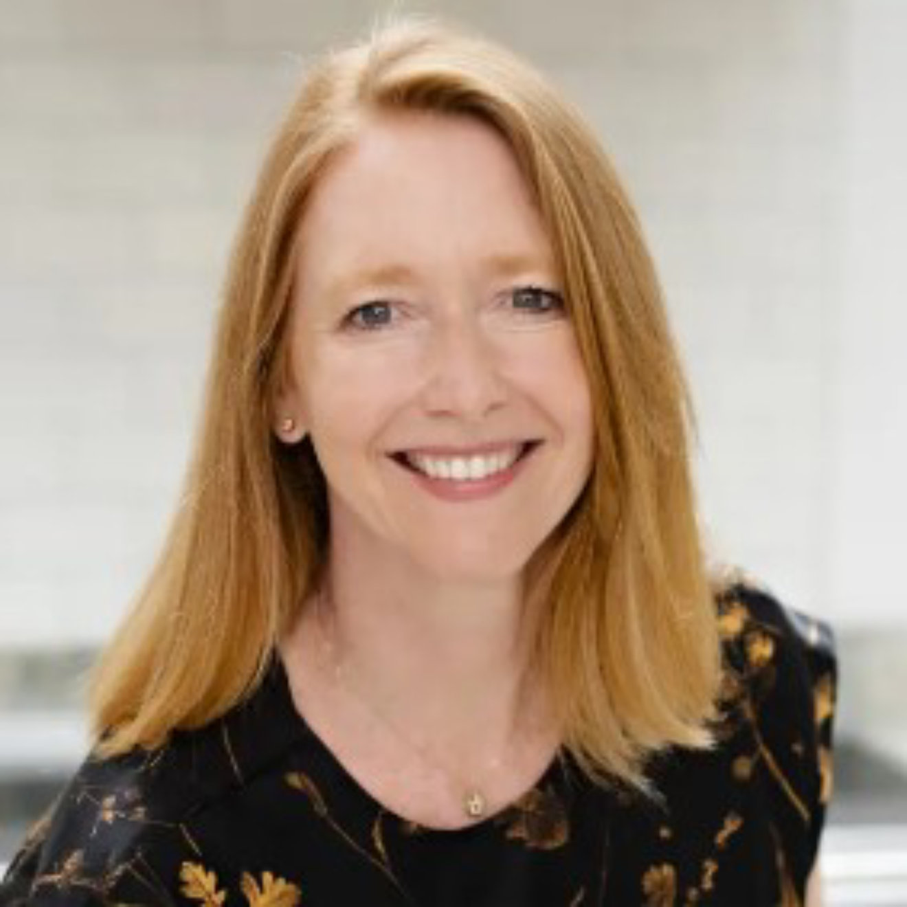 Paula Higgins headshot.