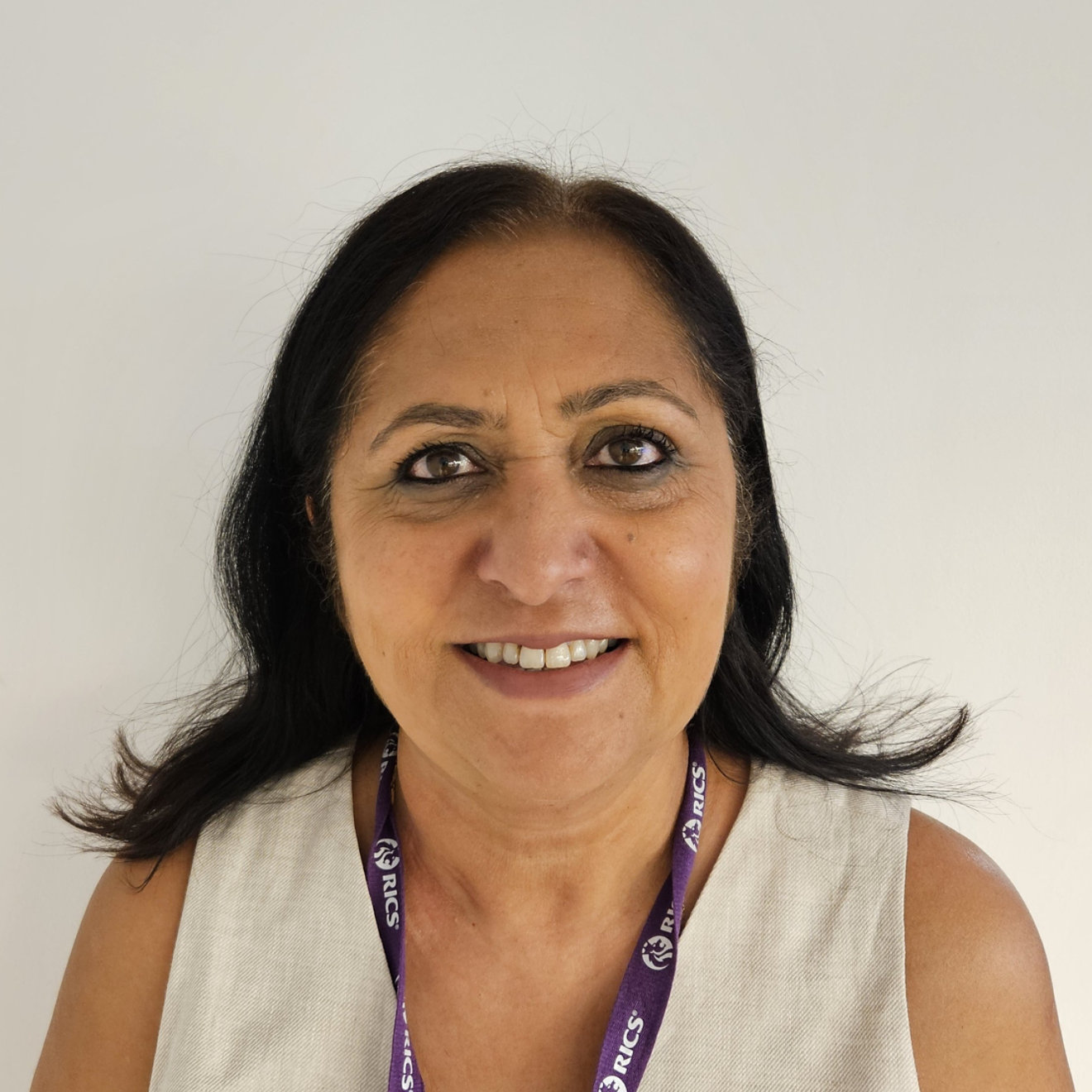Rajbinder Sohal headshot