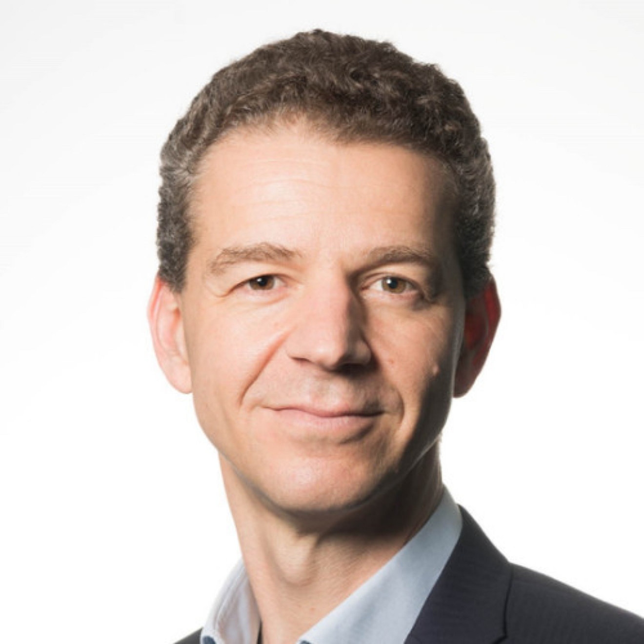 Roland Hunziker headshot.