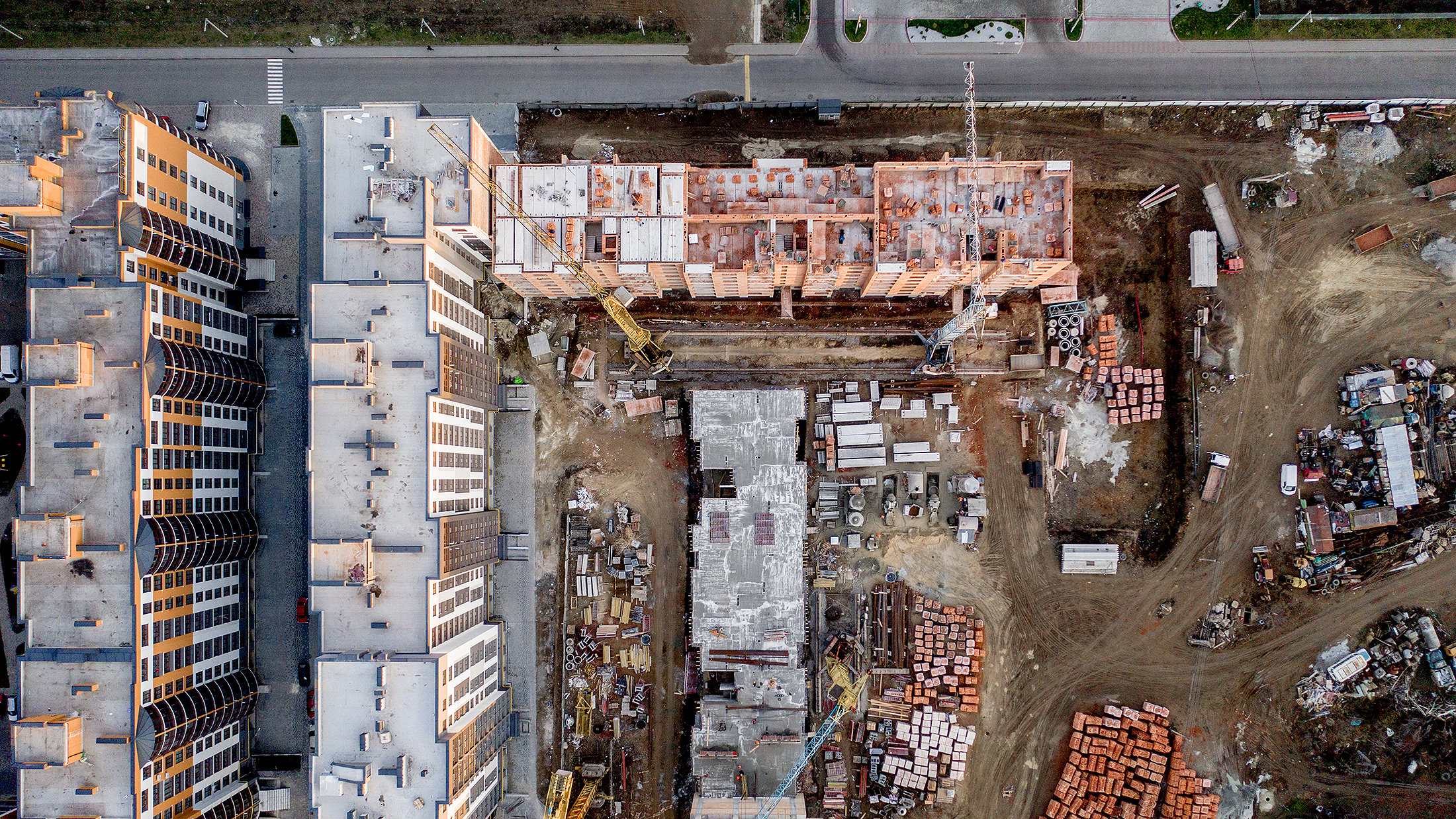 Overhead picture of high rise construction site