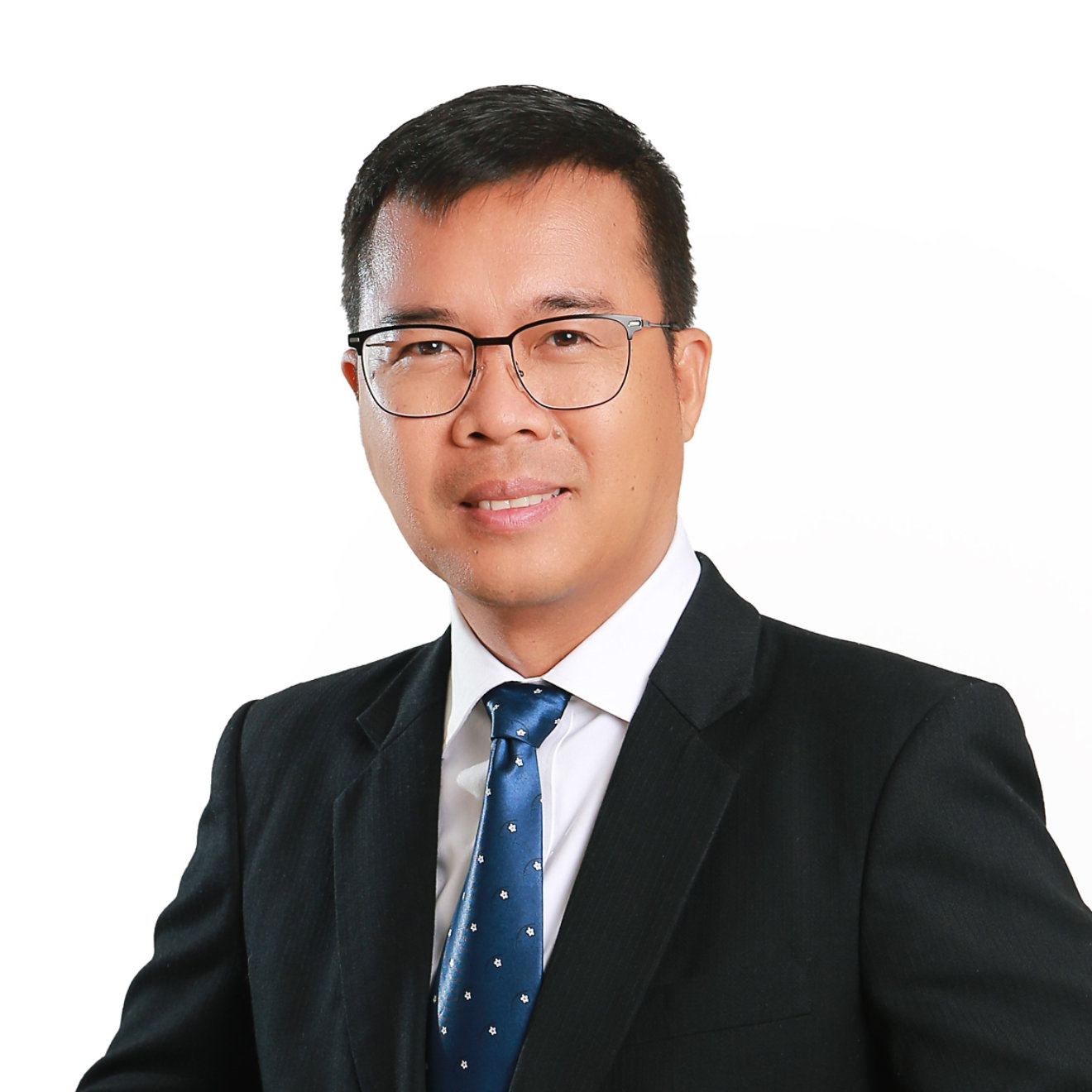 Rynor Jamandre MRICS headshot.