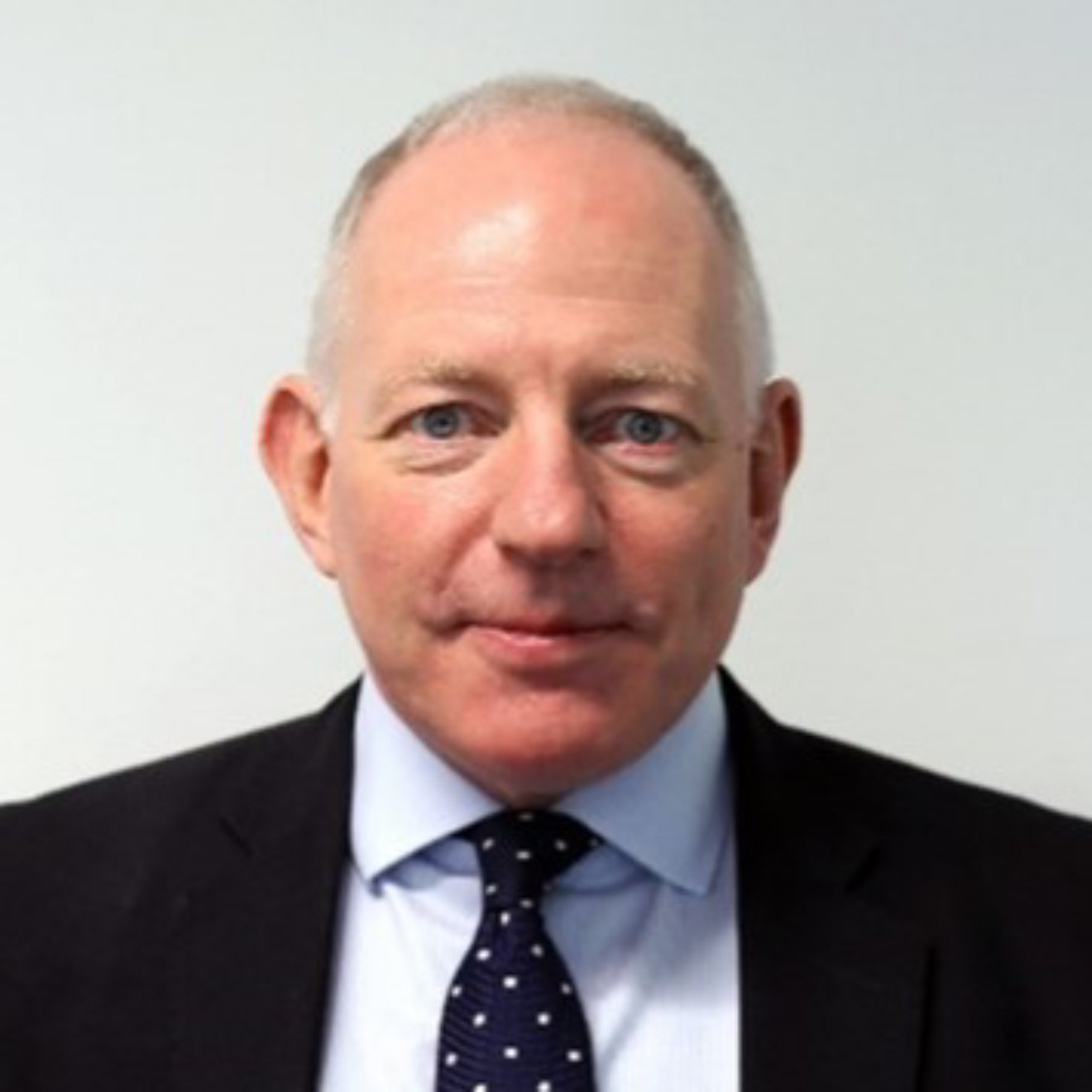 Sandy Mactaggart headshot.