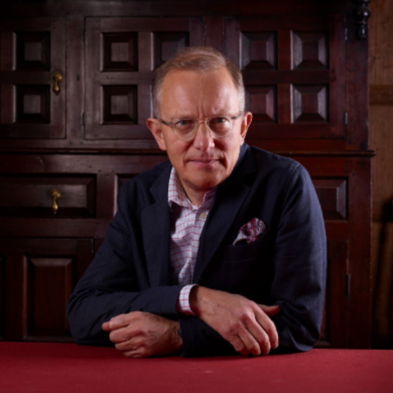 Simon Thurley headshot
