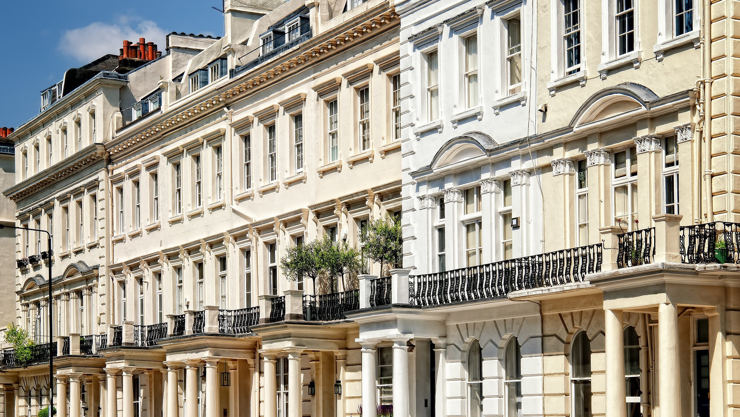 How to recognise and respond to historic balcony risks