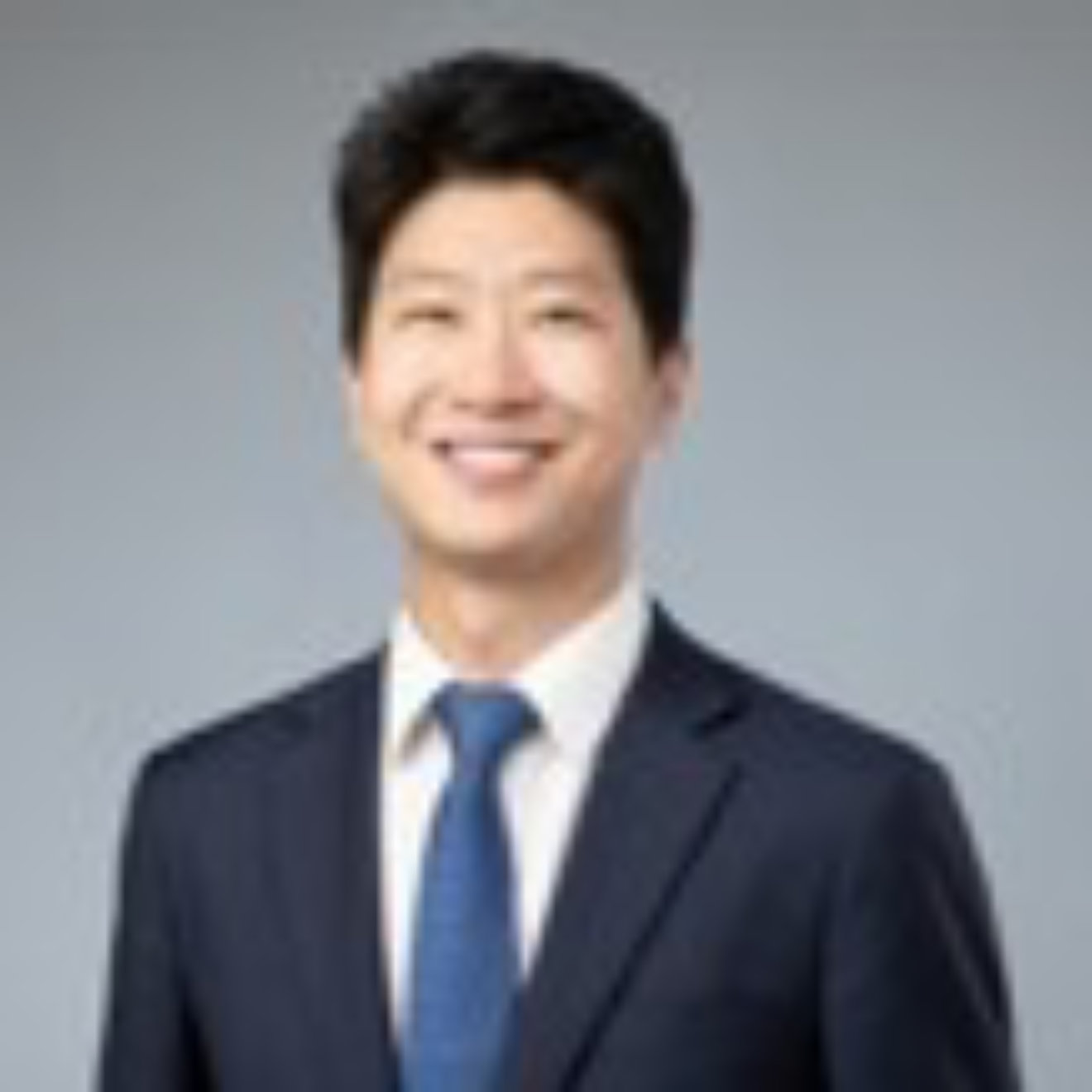 Mr. Xiangrui Kong headshot.