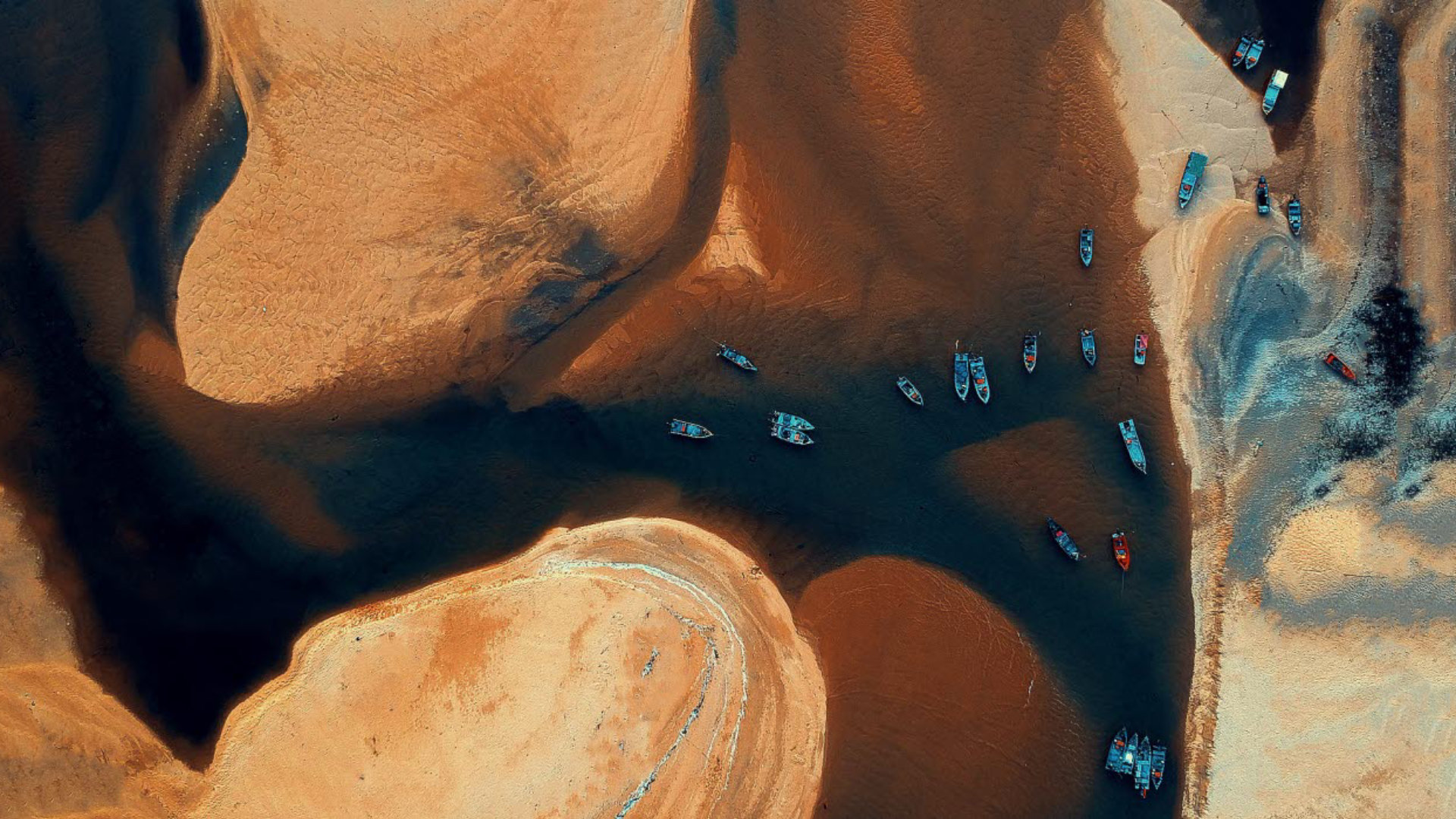 River boats from above