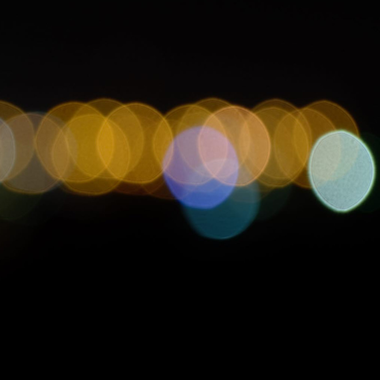 black-background-blur-bokeh-698513.jpg