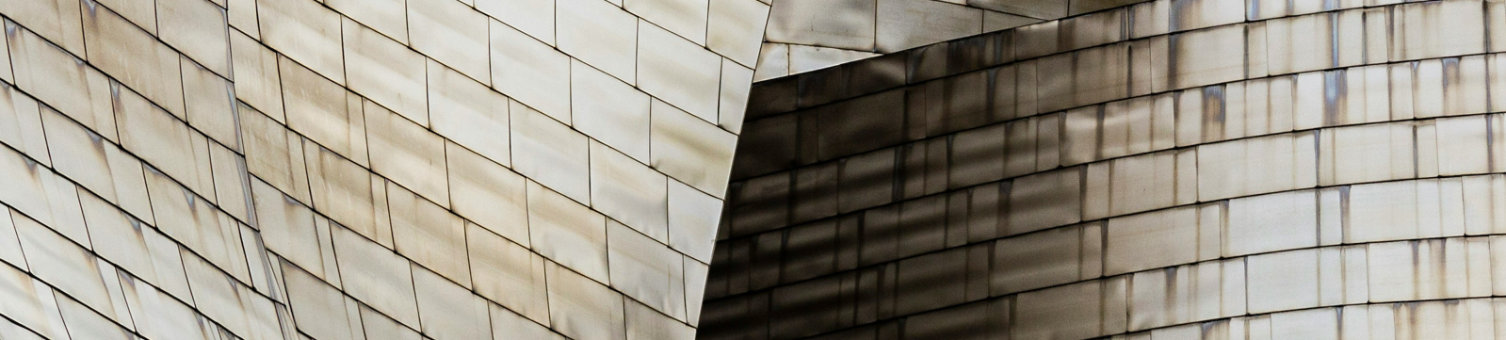 close-up-of-cladding-pattern-of-the-guggenheim-museum