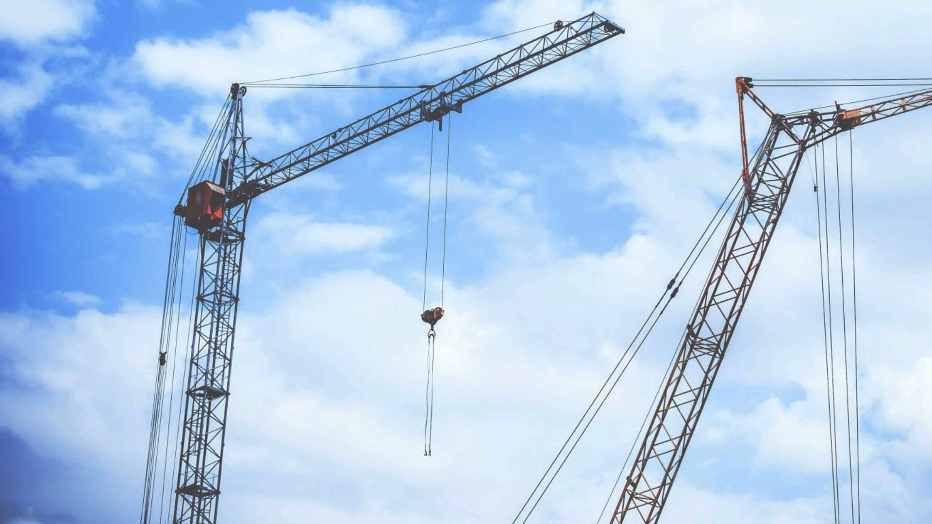 cranes-construction-pexels.jpg