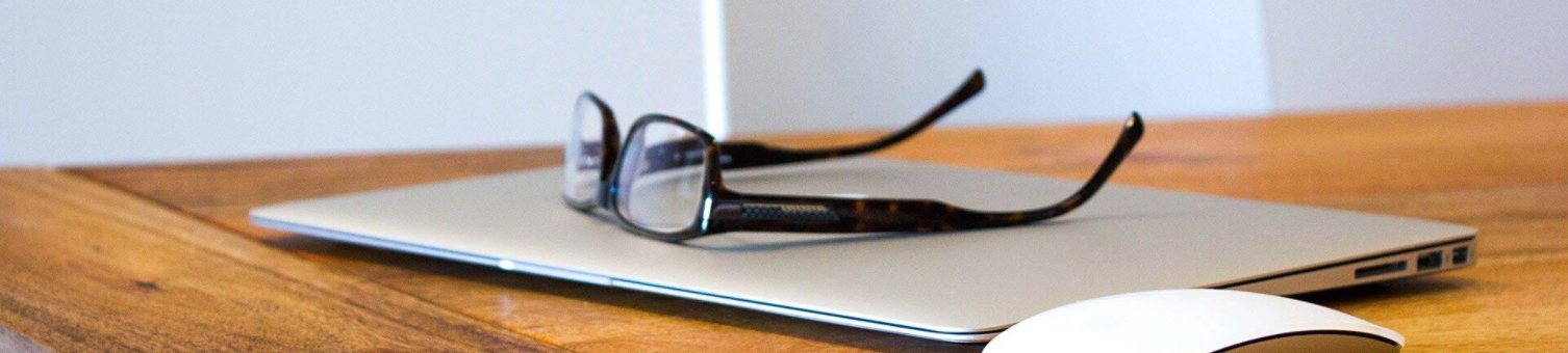 laptop-table-glasses