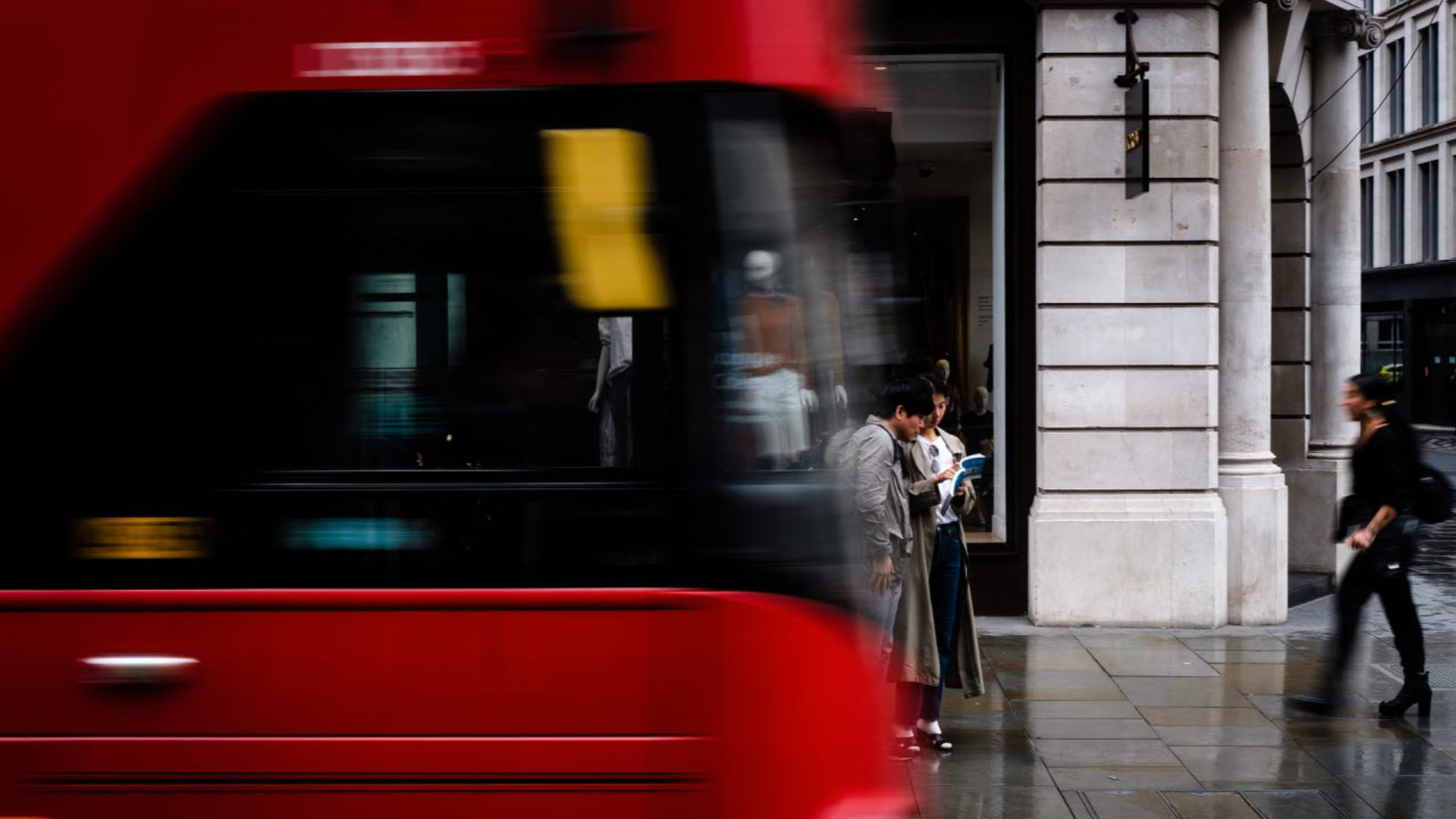 london-bus.jpg