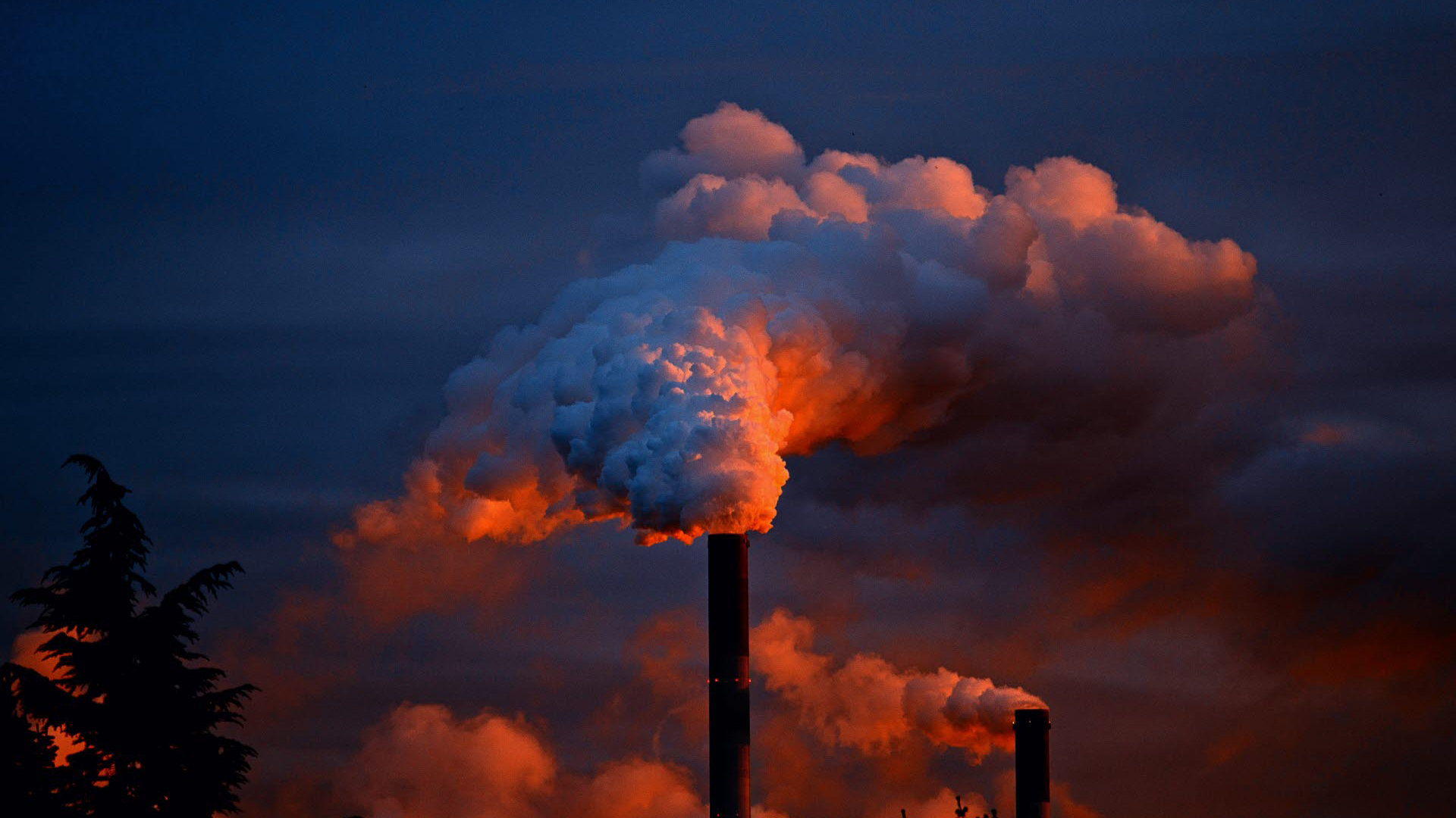 smoke-smoking-chimney-fireplace-PEXELS.jpg