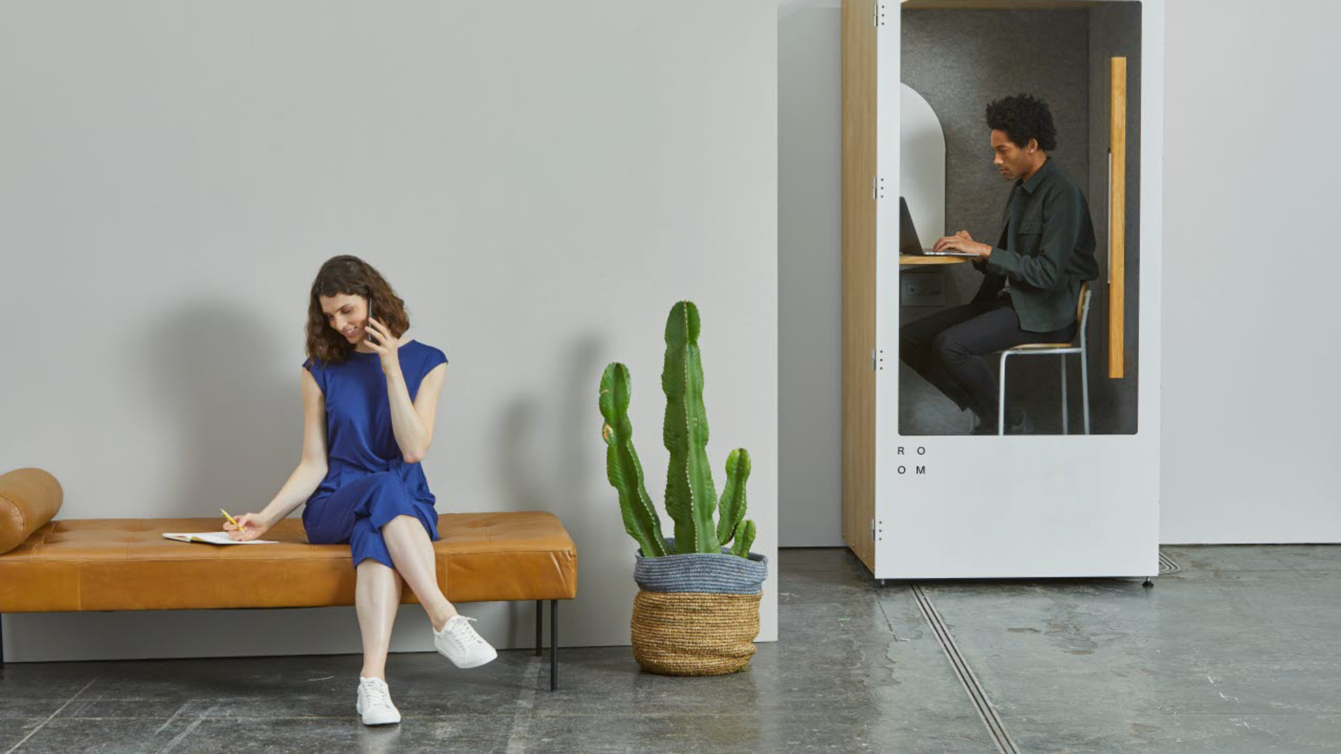 work office unsplash