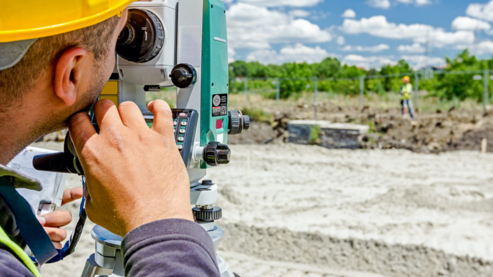 Theodolite with Datatag label